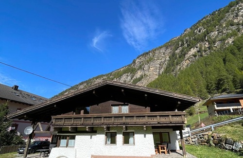 Zwieselstein Apartment | Landhaus Rosenhof - Apartment Wildrose