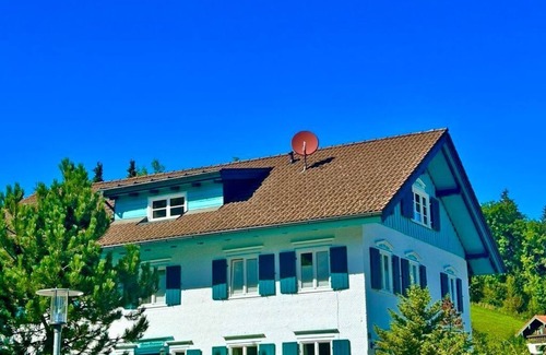 Ofterschwang Apartment | Landhaus Thanner - Attic attic ambience
