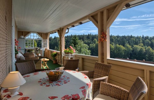 Sankt Maergen House | Landhuis Appartement Feldberg uitzicht