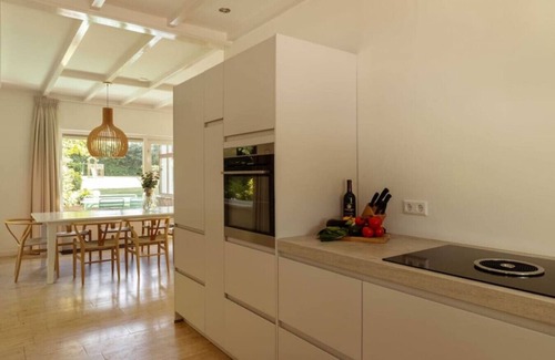 Garderen House | Landhuis | Stylish villa (12p) with private pool in the heart of the Veluwe