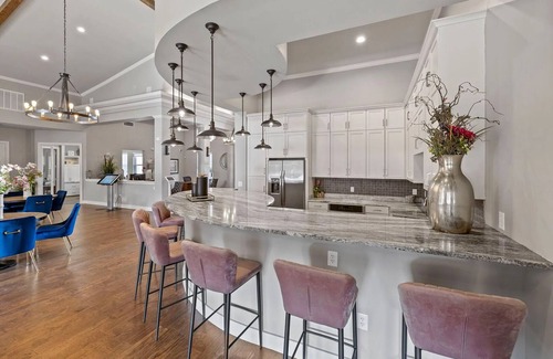 Murfreesboro Apartment | Landing | Amazing 1BD, Clubhouse