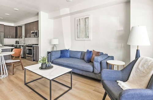 Hayden Island Apartment | Landing | Amazing 1BD, Clubhouse, Courtyard