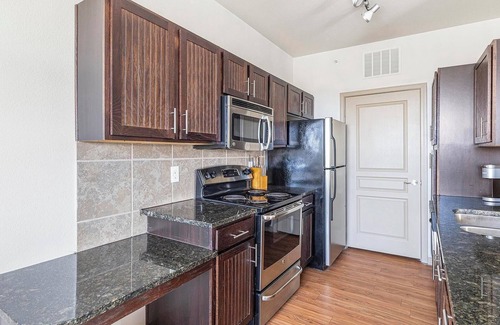 White Settlement Apartment | Landing | Amazing 1BD, Rooftop Lounge, Gym