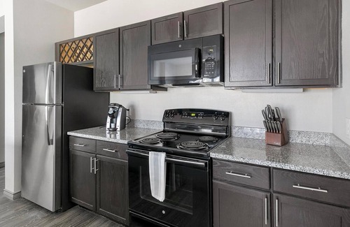 Fort Worth Apartment | Landing | Amazing 2BD, Clubhouse, Yoga Studio
