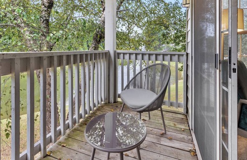 Germantown Apartment | Landing | Amazing 2BD, Pool, Tennis Court