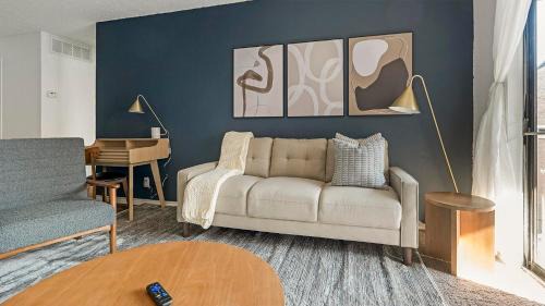 Windsor Park Apartment | Landing Apartments - Austin