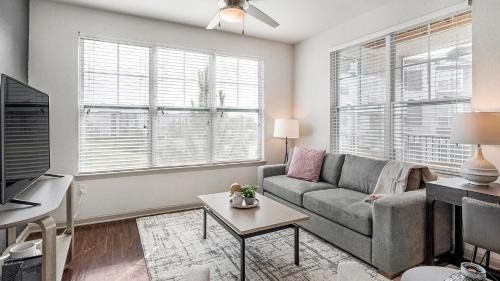 Central Business District Apartment | Landing Apartments Orlando - Central Business District
