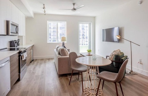 Riverwalk Fort Lauderdale Apartment | Landing at 10X Riverwalk Apartments - 1 Bedroom in South Fort Lauderdale