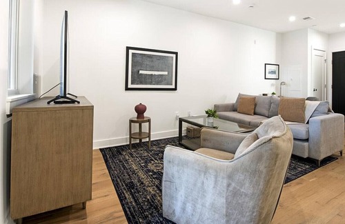 Southeast Apartment | Landing at 1335 Penn Ave - 1 Bedroom in Southeast Washington