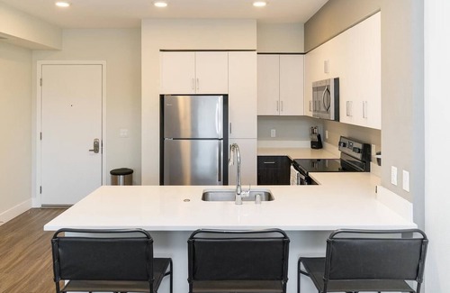 Centerville Apartment | Landing at Artist Walk - 1 Bedroom in Centerville