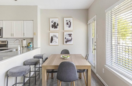 Fort Worth Apartment | Landing at Axis Waterfront - 1 Bedroom in Downt.