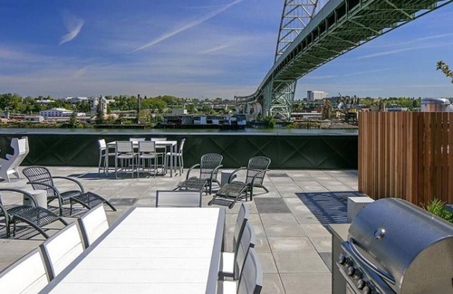 Northwest Portland Apartment | Landing at Bridgetown Lofts - 1 Bedroom in Northwest Portland