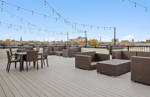 West Central Apartment | Landing at Cityscape Flats - 2 Bedrooms in West Central