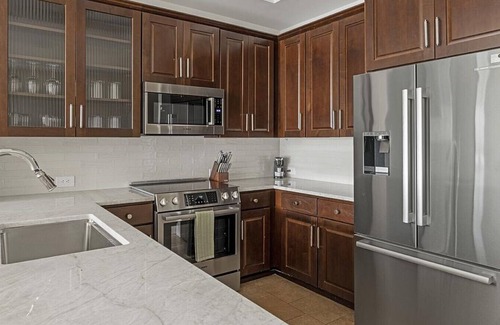 Uptown Apartment | Landing at Cortland on McKinney - 1 Bedroom in Downtown Dallas