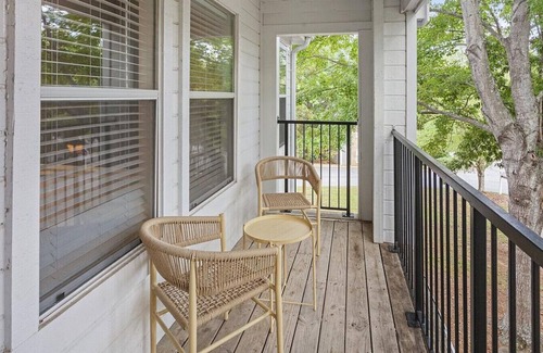 Winston - Salem Apartment | Landing at Crowne Club Apartments - 1 Bedroom in Downtown Winston Salem