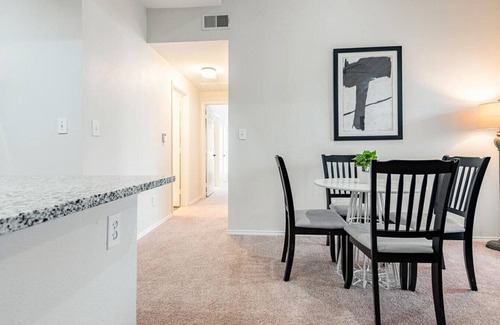 Fort Worth Apartment | Landing at Dixon at Stonegate - 2 Bedrooms in Downtown Fort Worth