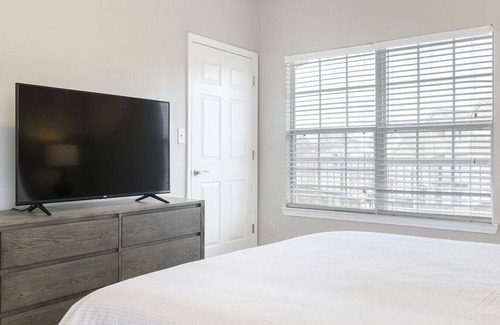 McDonough Apartment | Landing at Elevate Greene - 2 Bedrooms in Downtown Mc Donough