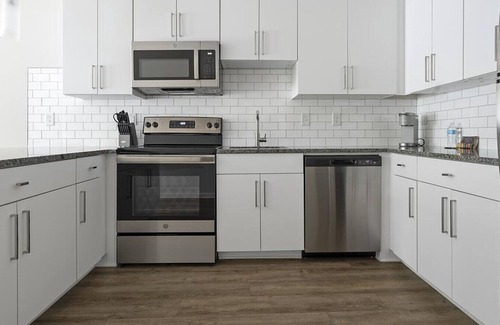 Concord Apartment | Landing at Emery Villages - 1 Bedroom in Concord