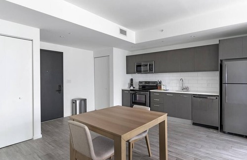 Riverwalk Fort Lauderdale Apartment | Landing at Flow Fort Lauderdale - 1 Bedroom in South Fort Lauderdale