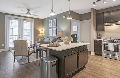 Allandale Apartment | Landing at Haus 5350 - 2 Bedrooms in Allandale