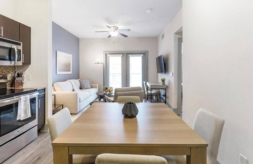 Lake Highlands Apartment | Landing at Haven Lake Highlands - 2 Bedrooms in Lake Highlands