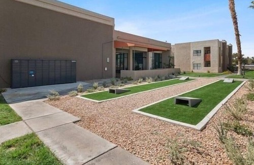 Rancho Oakey Apartment | Landing at Helix Apartments - 1 Bedroom in Rancho Oakey