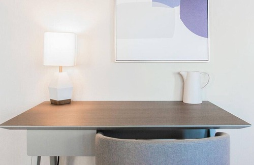 Little Italy Apartment | Landing at Instrata Little Italy (formerly Broadstone Little Italy) - 2 Bedrooms in Little Italy