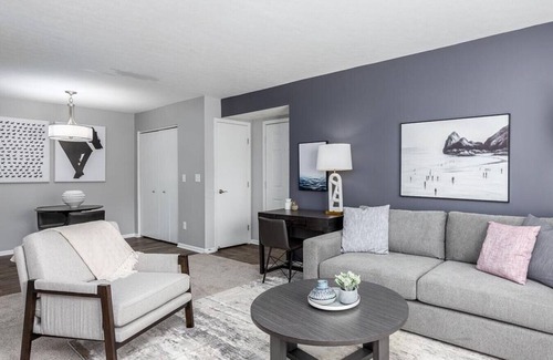 Lewis Center Apartment | Landing at Lake Club at Polaris - 1 Bedroom in Downtown Columbus
