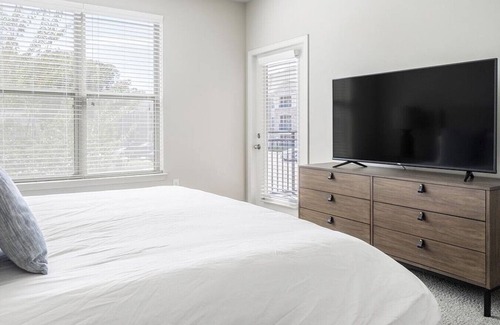 Wake Forest Apartment | Landing at Legacy Wake Forest - 2 Bedrooms in Downtown Wake Forest