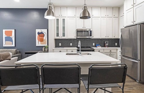 Franklin Apartment | Landing at McEwen Northside I - 1 Bedroom in Downtown Franklin