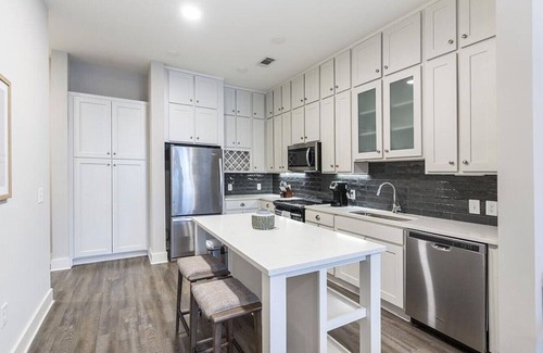 Franklin Apartment | Landing at McEwen Northside I - 1 Bedroom in Downtown Franklin