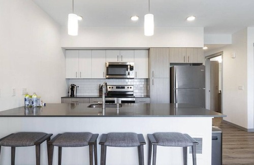 Kent Apartment | Landing at Midtown 64 - 2 Bedrooms in Downtown Kent