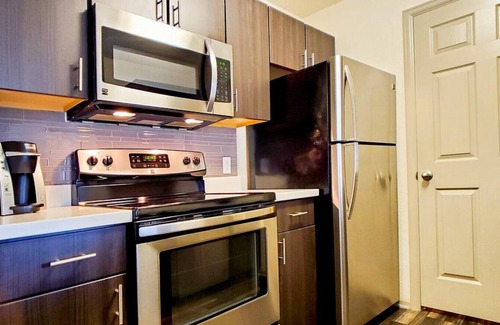 Denver Apartment | Landing at Mile 44 Apartments - 2 Bedrooms in Downtown Denver