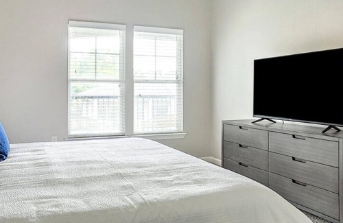 South Baton Rouge Apartment | Landing at Park Rowe Village at Perkins Rowe - 2 Bedrooms in Oak Hills Place
