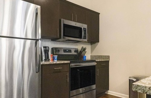 South Baton Rouge Apartment | Landing at Park Rowe Village at Perkins Rowe - 1 Bedroom in Oak Hills Place