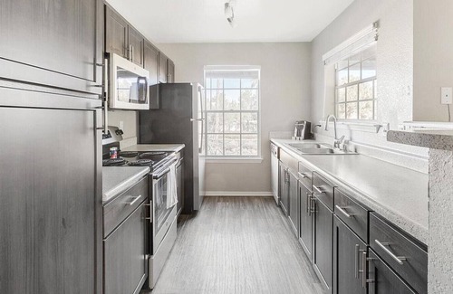The Section Seven Apartment | Landing at Reflections at the Lakes - 2 Bedrooms in The Section Seven