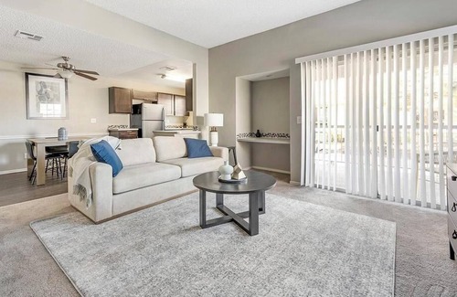 The Section Seven Apartment | Landing at Reflections at the Lakes - 1 Bedroom in The Section Seven