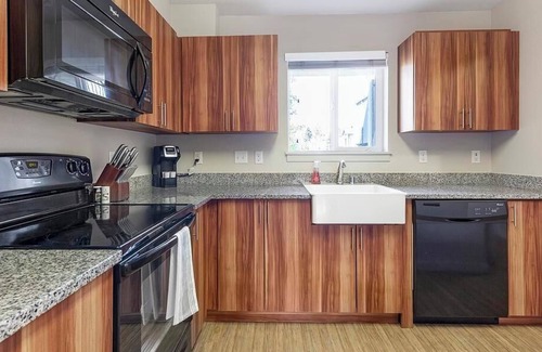 Vancouver Apartment | Landing at Rock Creek Commons - 2 Bedrooms in Orchards