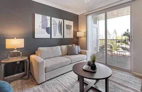 Rocklin Apartment | Landing at Rocklin Ranch Apartments - 1 Bedroom in Downtown Rocklin