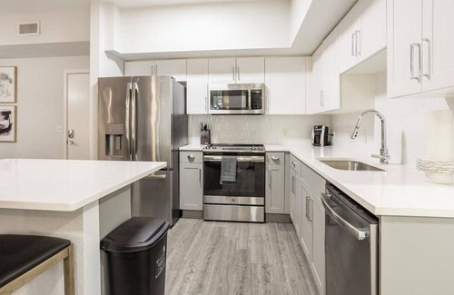 Flagler Village Apartment | Landing at Solmar on Sixth - 2 Bedrooms in Central Fort Lauderdale