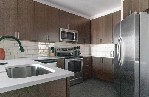 Richmond Apartment | Landing at Sphere - 1 Bedroom in Chamberlayne I.