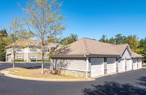 Sand Ridge Apartment | Landing at Stonegate - 3 Bedrooms in Sand Ridge