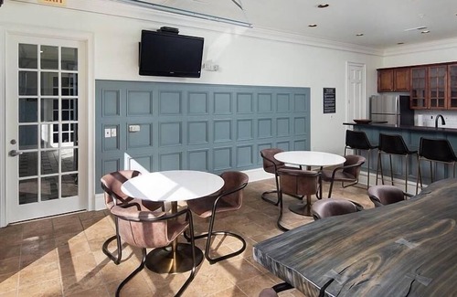 Duluth Apartment | Landing at The Berkeley - 2 Bedrooms in Downtown Duluth