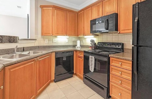 Duluth Apartment | Landing at The Berkeley - 2 Bedrooms in Downtown Duluth