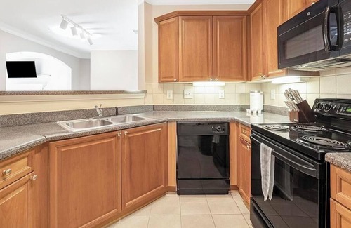 Duluth Apartment | Landing at The Berkeley - 2 Bedrooms in Downtown Duluth
