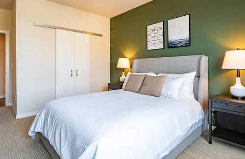 Brown Deer Apartment | Landing at The Bevy - 1 Bedroom in Downtown Brown Deer