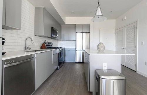 Rhodes Ranch Apartment | Landing at The Ellison - 2 Bedrooms in Rhodes Ranch