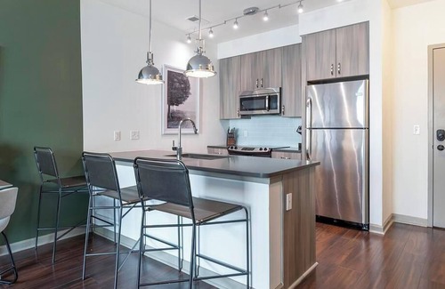 Jefferson Manor Apartment | Landing at The Frasier - 1 Bedroom in Potomac Yard