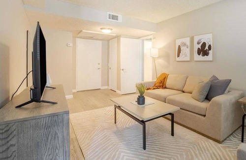 Baristo Apartment | Landing at The Modern Cactus Apartments - 1 Bedroom in Baristo