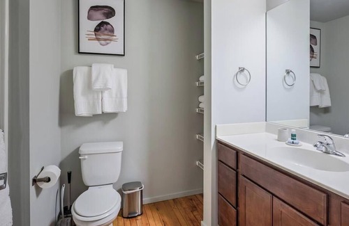 NoDo District Apartment | Landing at The Rochester Apartments - 1 Bedroom in Downtown